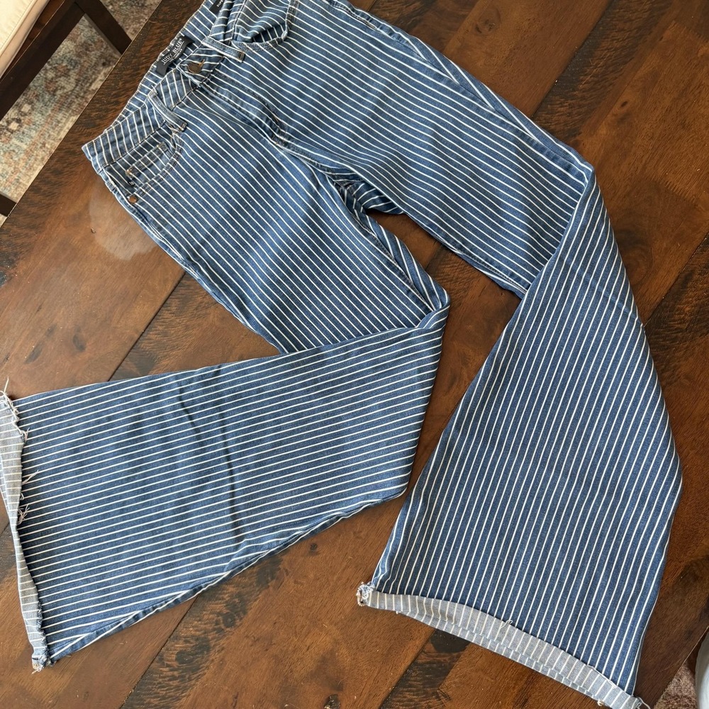 Judy Blue Womens 27 Blue Vertical Stripe Super Flare Raw Hem Jeans JB82230